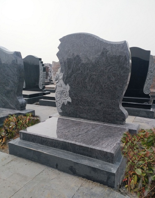 朝南現代藝術(shù)墓型